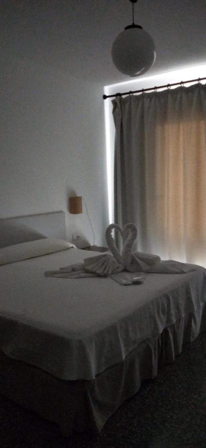 Hostal S'Algaret Fornells  Kültér fotó