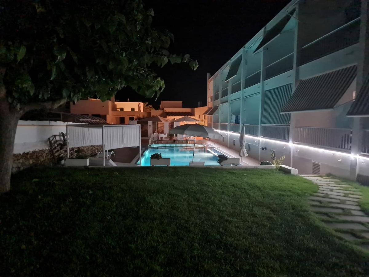 Hostal S'Algaret Fornells  Kültér fotó