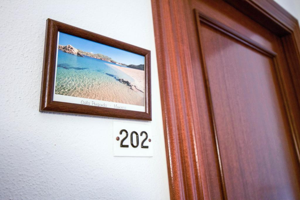 Hostal S'Algaret Fornells  Kültér fotó